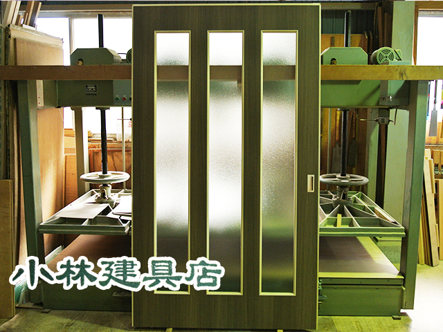 窓付ＦＤ（プリント　立長窓３個付）