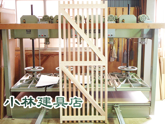 外部框戸（杉裏）