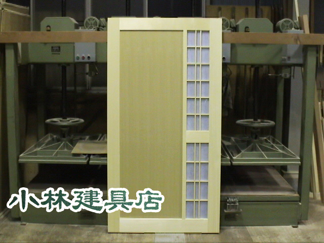ソデ付框戸（ホワイトスプルス、セン柾）