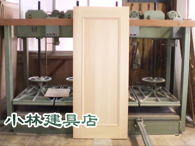 鏡板入框戸（木曽桧）