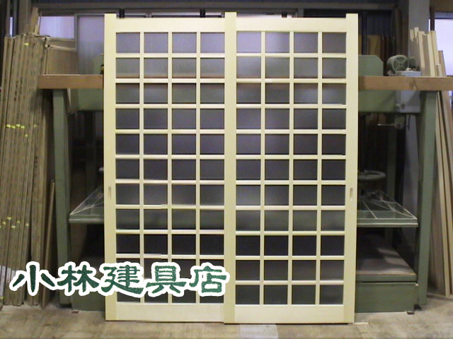 荒格子框戸（ホワイトスプルス）