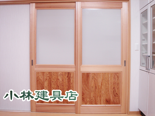 腰板入框戸（吉野杉、ツインポリカ、腰板屋久杉）